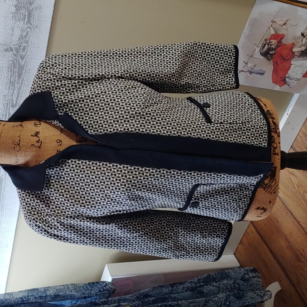 Nina McLemore Bolero blazer